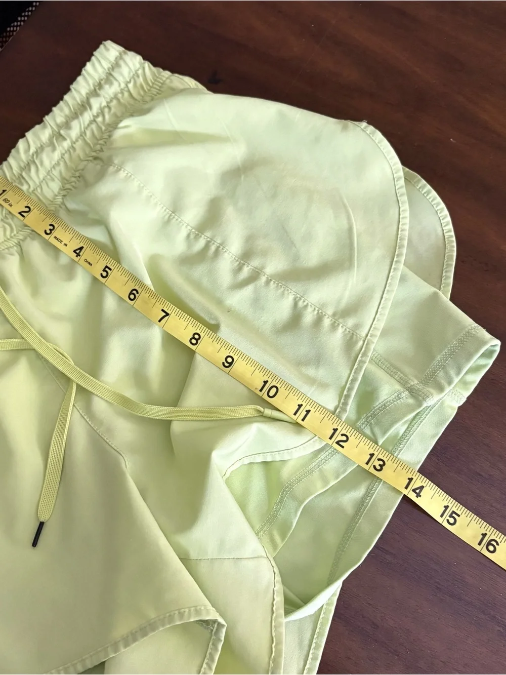 90 Degrees By Reflex Women’s Large Athletic Shorts Neon Yellow Bright Running